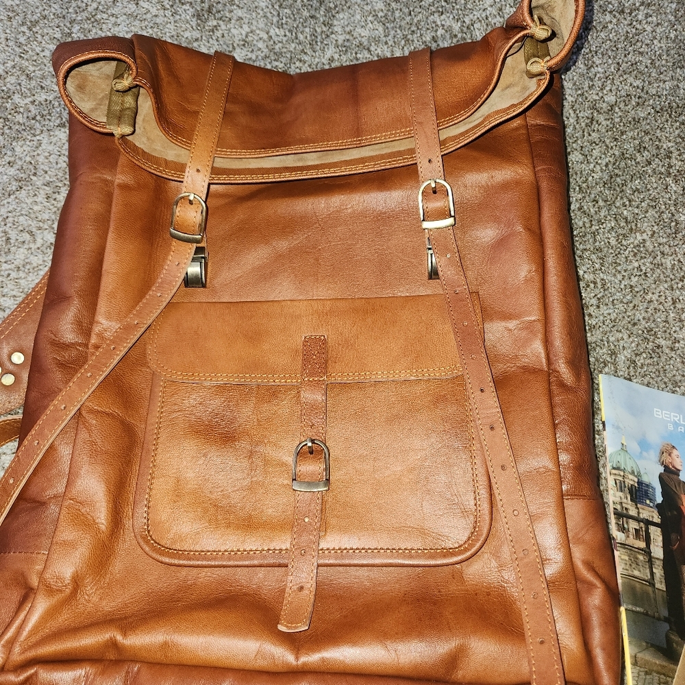 BERLINER BAGS Vintage Leather Backpack Leeds, Large Waterproof Bookbag